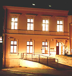 ATS_Firma_v_noci.jpg (normální)